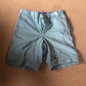 Vineyard Vines boys shorts